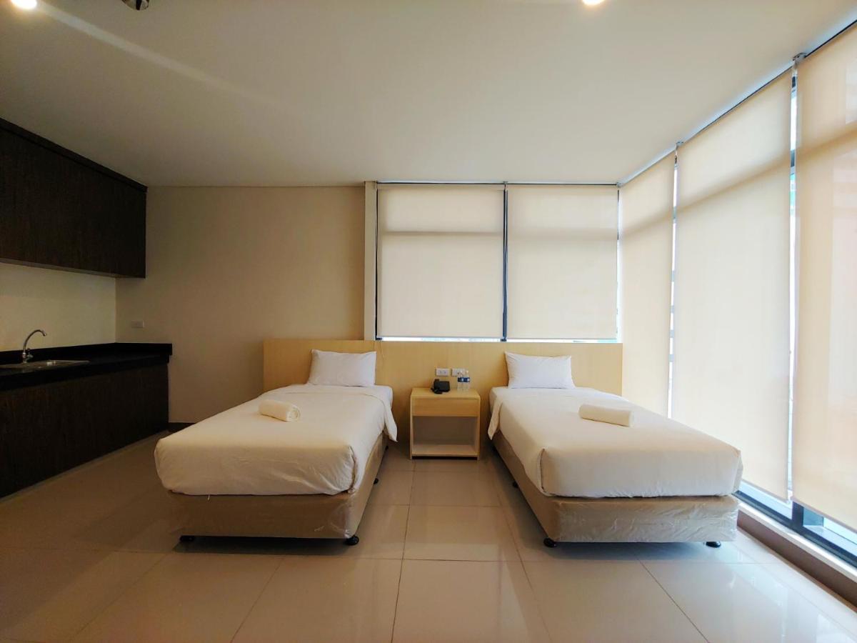 Kaizen Suites Manila Kültér fotó