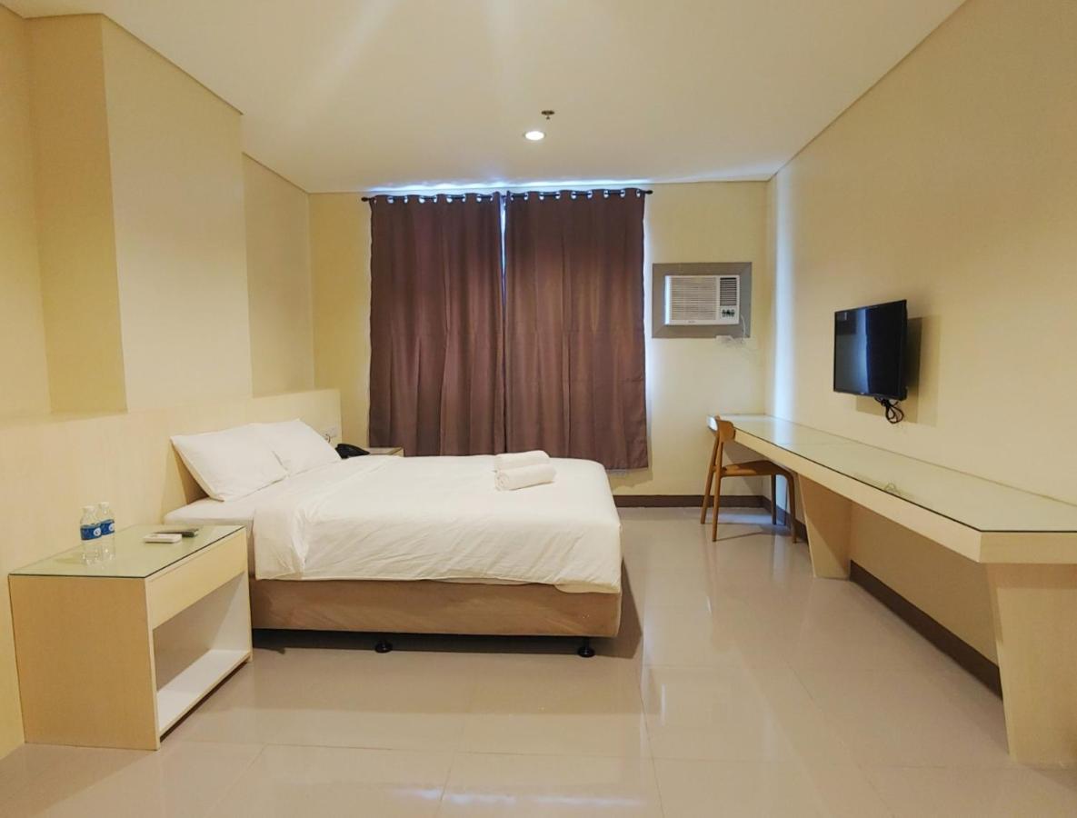 Kaizen Suites Manila Kültér fotó