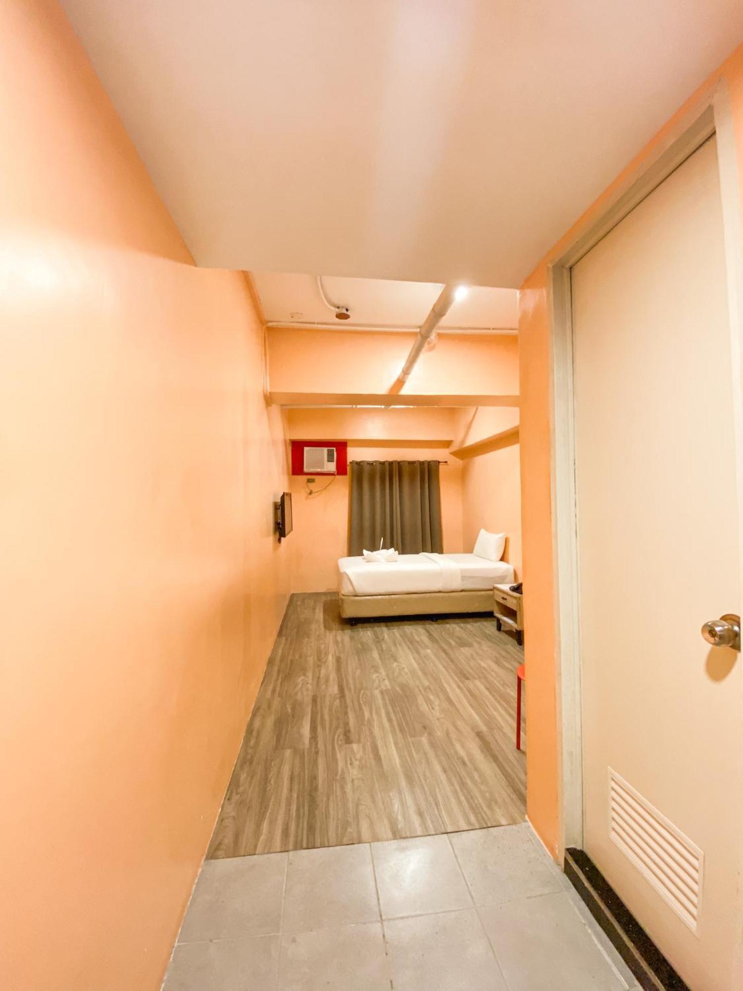 Kaizen Suites Manila Kültér fotó