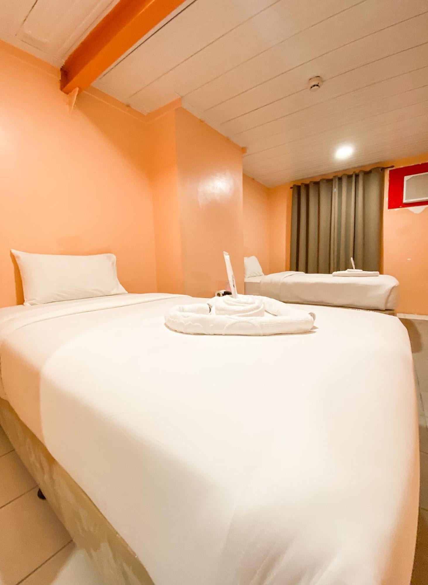 Kaizen Suites Manila Kültér fotó